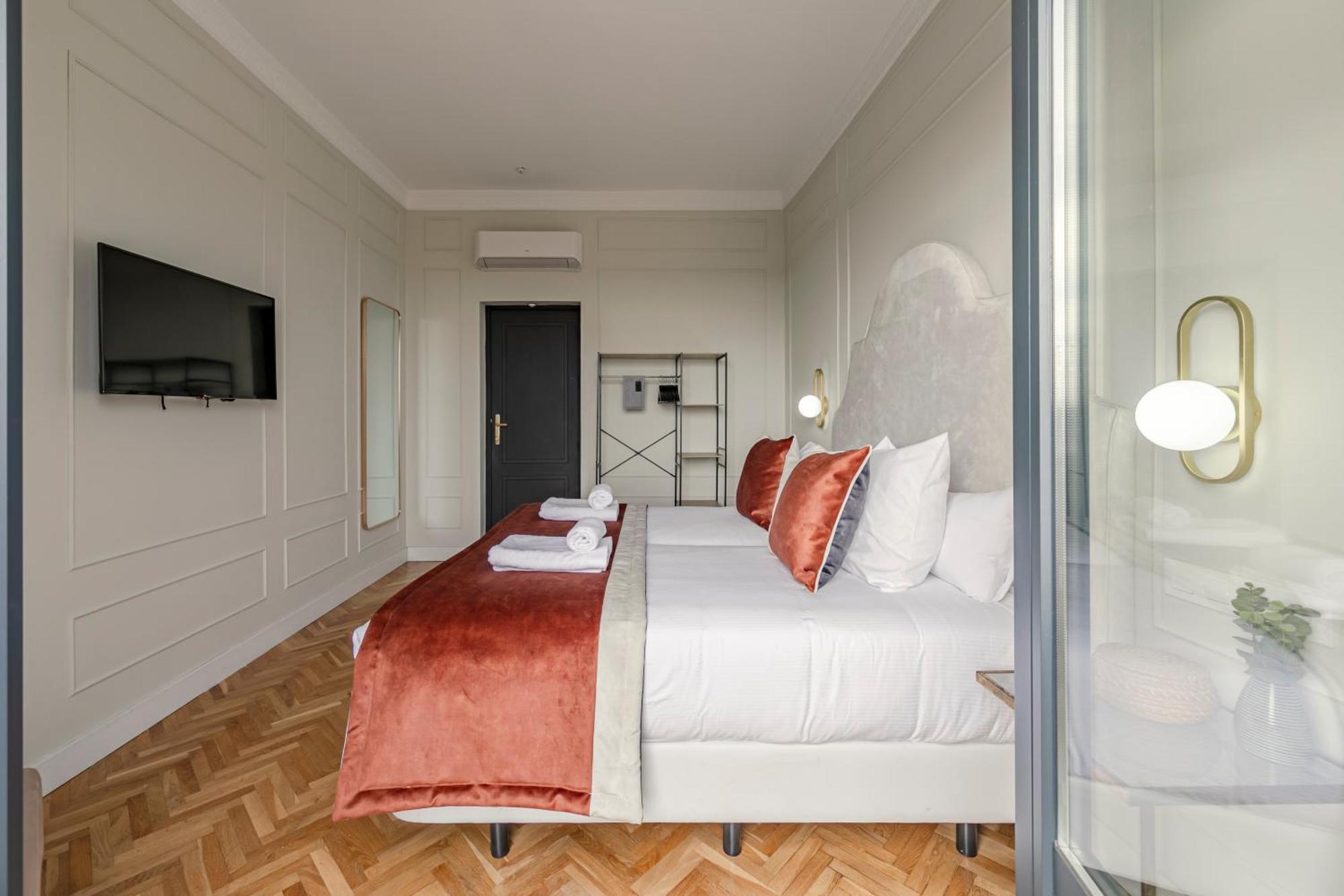 Isg Apartments The Most Exclusive Apartment In Sevillaparking Esterno foto