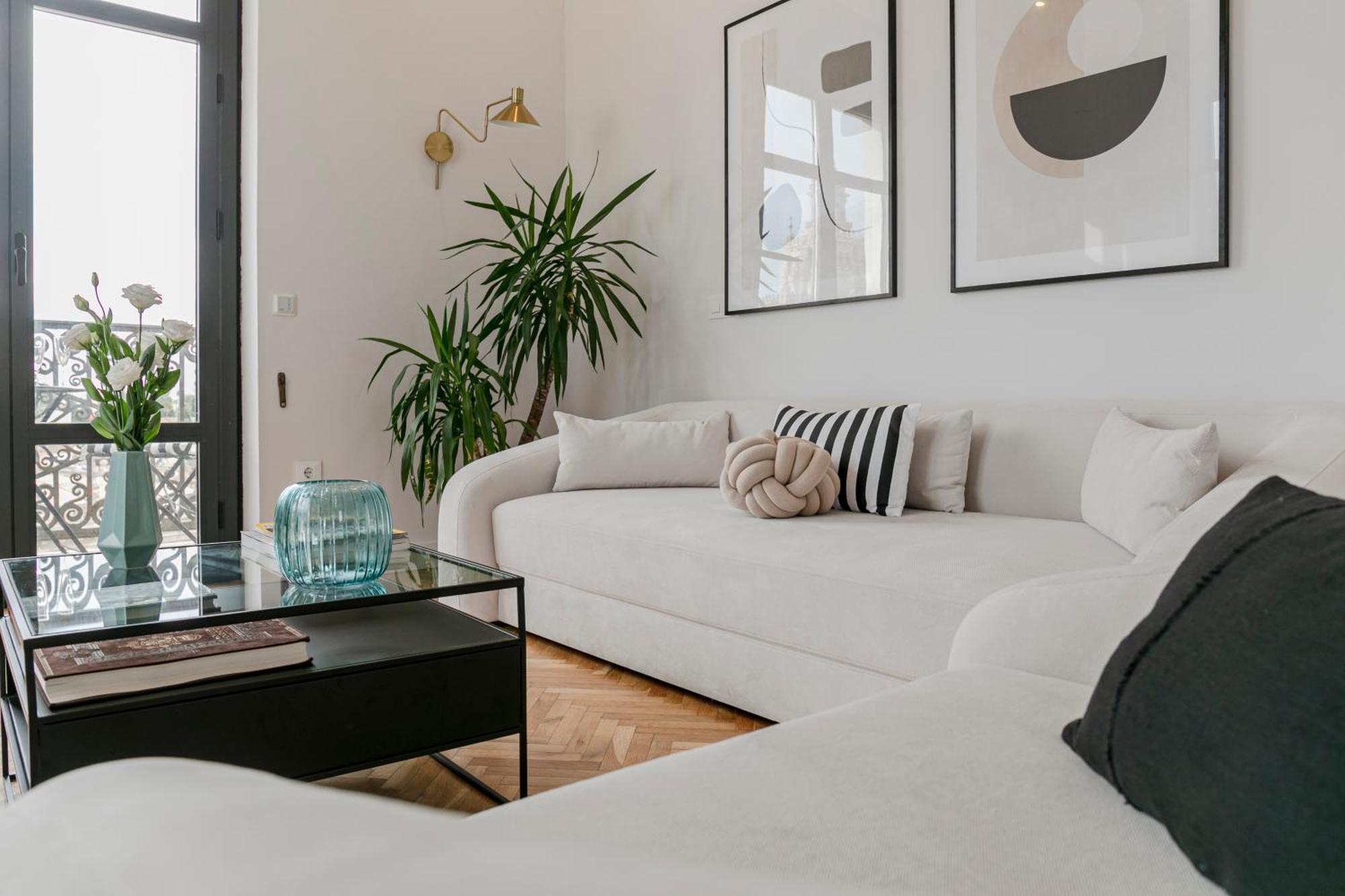 Isg Apartments The Most Exclusive Apartment In Sevillaparking Esterno foto
