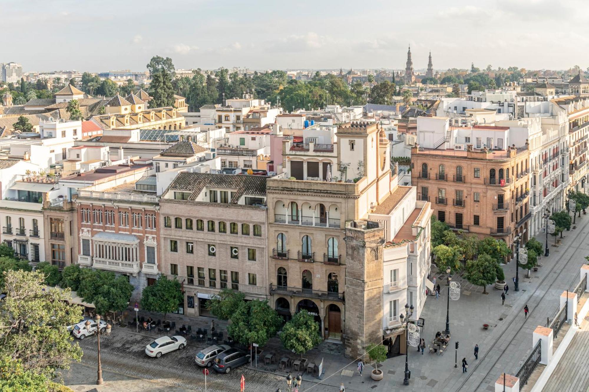 Isg Apartments The Most Exclusive Apartment In Sevillaparking Esterno foto